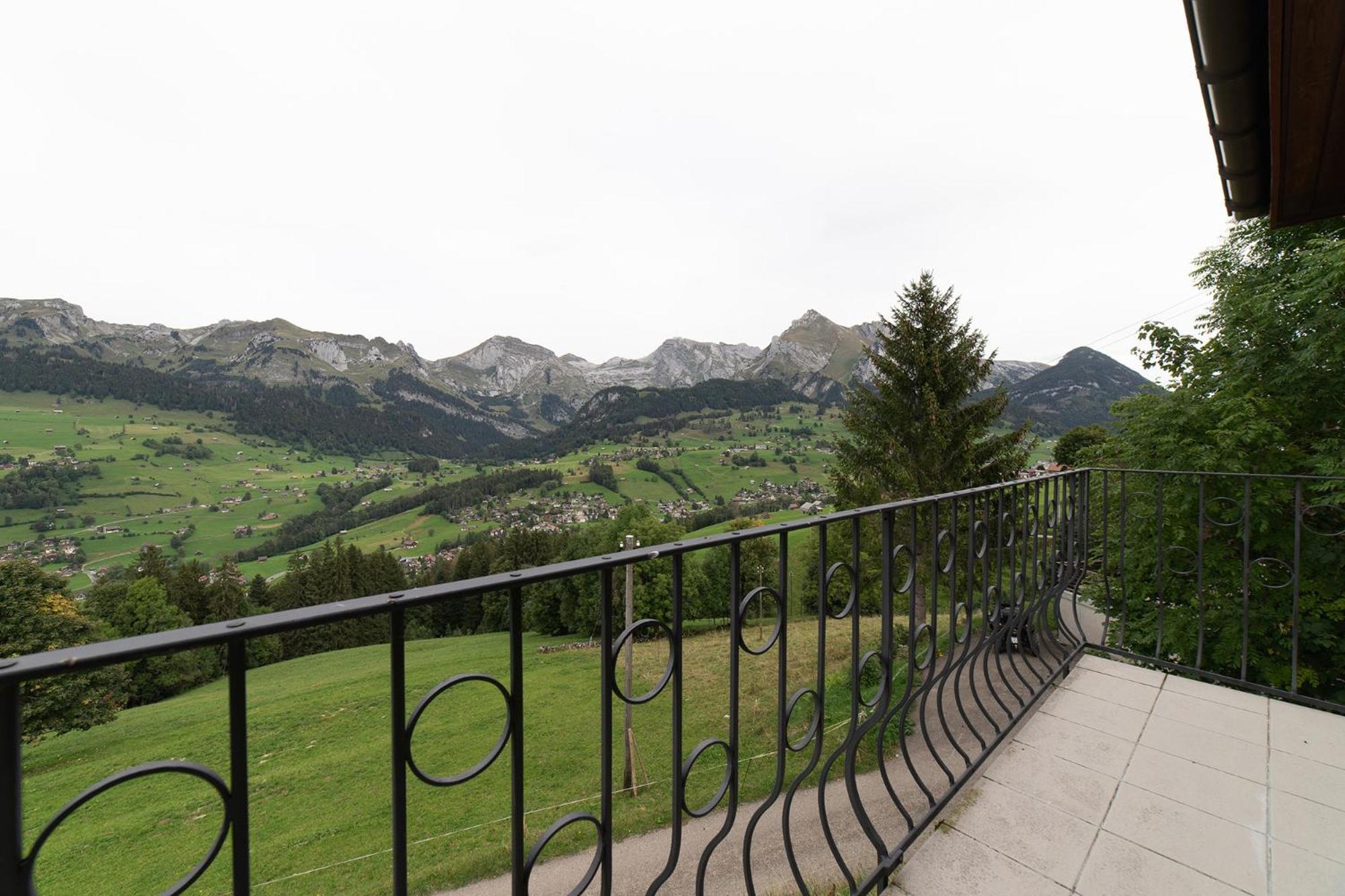 Jambo Pua Villa Alt St. Johann Exteriör bild
